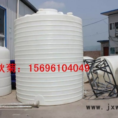 南川的5噸塑膠滾塑水箱，滾塑塑膠水塔廠家生產(chǎn)