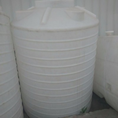 豐都5立方滾塑防滴漏水桶5立方耐腐蝕水桶廠家