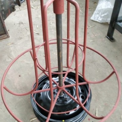 供應(yīng)低噪聲全自動制釘機  拉絲機 軋頭機 拋光機