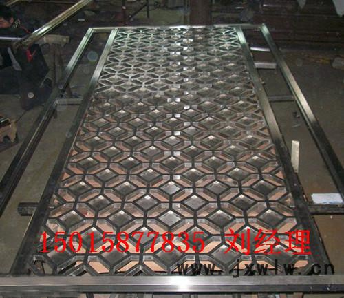 無(wú)錫酒店黑鈦屏風(fēng)電鍍加工廠 不銹鋼屏風(fēng)電鍍黑鈦的加工費(fèi)
