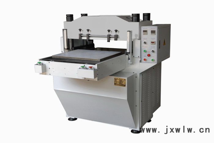 無(wú)錫科駿機(jī)械科技有限公司全自動(dòng)裁斷機(jī)，自動(dòng)裁斷機(jī)