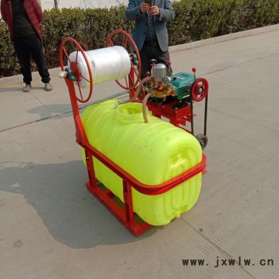 科博 拖拉機(jī)式打藥機(jī) 家用播種施肥噴藥覆膜機(jī)