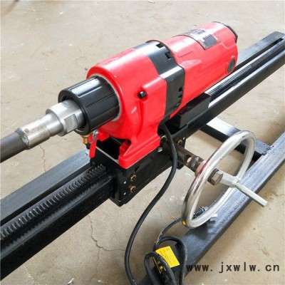小型水鉆頂管機(jī) 多功能非開挖鋪管機(jī) 定向平行鉆管機(jī) 穿越馬路地下打孔機(jī)