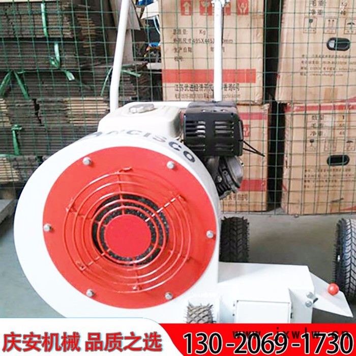 萊蕪清潔工程用慶安QCF-55/90 路面吹風機，汽油吹風機，大功率吹風機，馬路吹風機品質(zhì)保障
