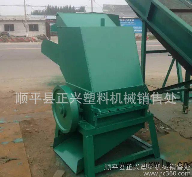 直銷60型塑料粉碎機(jī)、機(jī)油壺雜料粉碎設(shè)備的價(jià)格