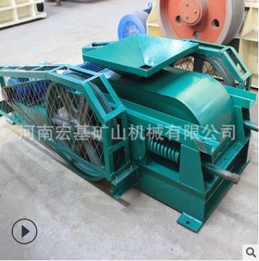 石英石煤炭對輥式破碎機 青石河卵石對輥制砂機 對輥擠壓式破碎機